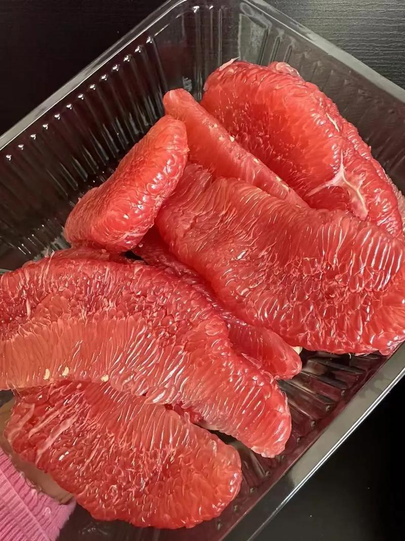 猫猫能吃柚子吗,猫咪可以吃柚子?-第2张图片-后鲨宠物 猫猫能吃柚子吗,猫咪可以吃柚子?-第2张图片-后鲨宠物