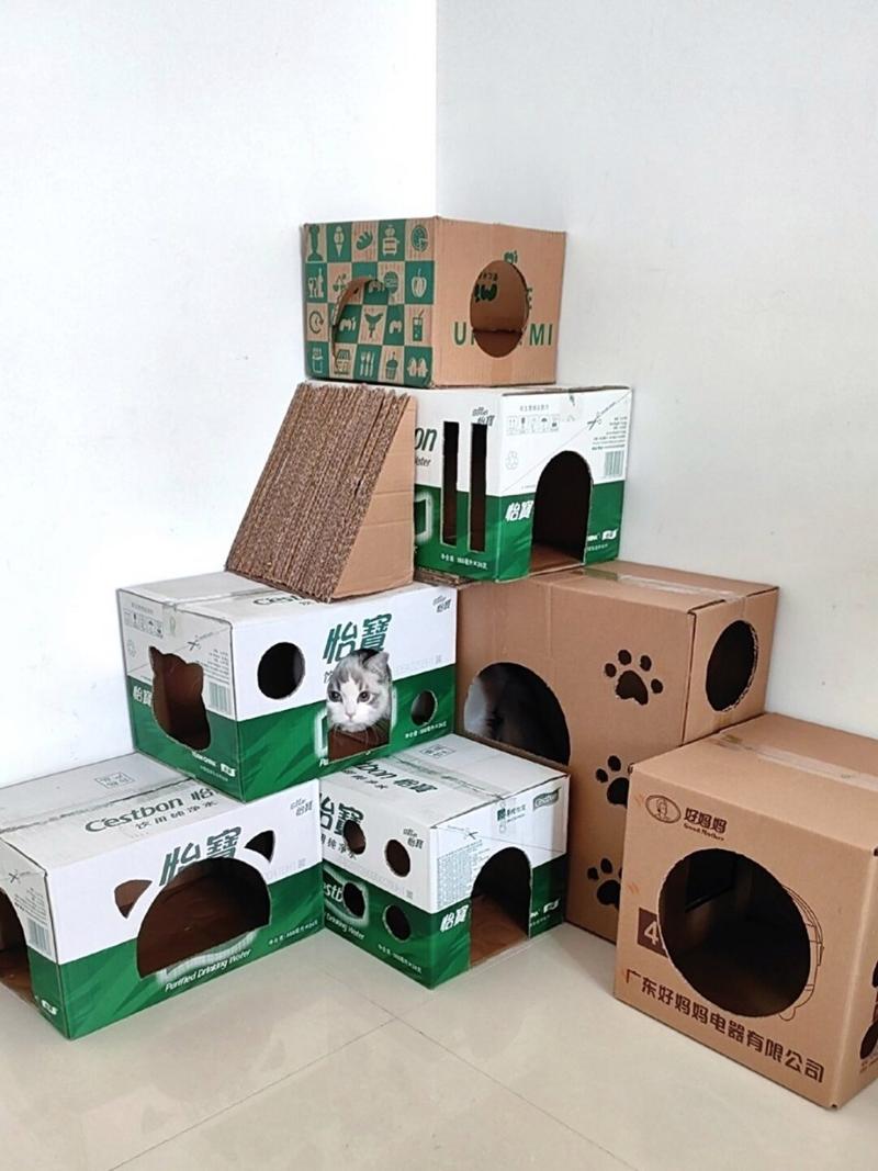 旧包改造成猫咪外出包_旧物改造包包-第2张图片-后鲨宠物 旧包改造成猫咪外出包_旧物改造包包-第2张图片-后鲨宠物