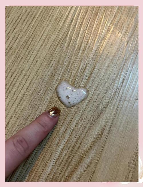 猫咪突然吐白沫，猫咪突然吐白沫抽搐？