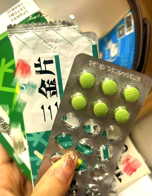 猫咪吃三金片用量_给猫咪吃三金片一次吃多少-第3张图片-后鲨宠物