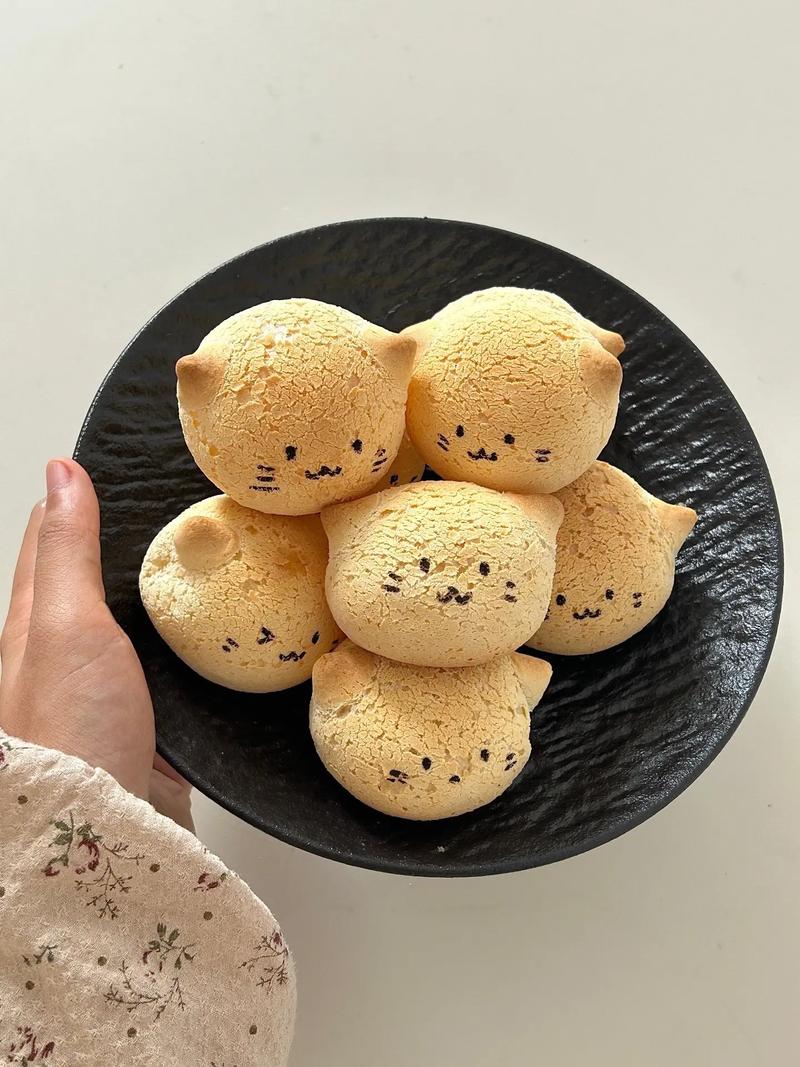 猫咪能不能吃面包_猫咪能吃面包吗?-第5张图片-后鲨宠物 猫咪能不能吃面包_猫咪能吃面包吗?-第5张图片-后鲨宠物